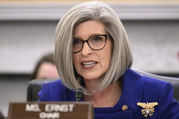 Iowa Sen. Joni Ernst not running for reelection in 2026