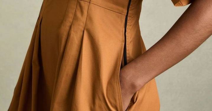 £92 knocked off luxurious Reiss dress that's 'really flattering'