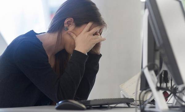 Qué es y cómo se implementa la ténica 5-4-3-2-1 para calmar la ansiedad