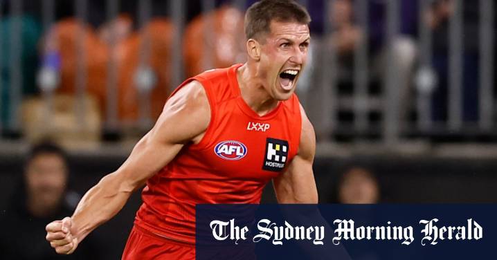 AFL 2025: David Swallow delivers Gold Coast Suns win by a point over Fremantle Dockers in elimination final thriller