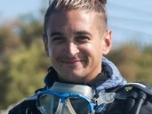 El drama del buzo argentino que sufrió un accidente en la pileta de un hotel en Bahamas: "Estaba azul"