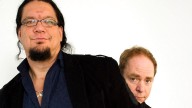 'Bad boys of magic' Penn & Teller inducted into Magic Circle after 50 years of being barred