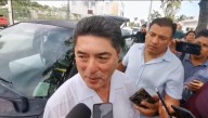 Reconoce el exgobernador priista, Félix González, que en estos momentos todos los jóvenes que desean incursionar en la política prefieren irse a Morena y al Verde Ecologista