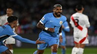 ‘Búfalo’ Aguirre anota en el Uruguay vs Perú