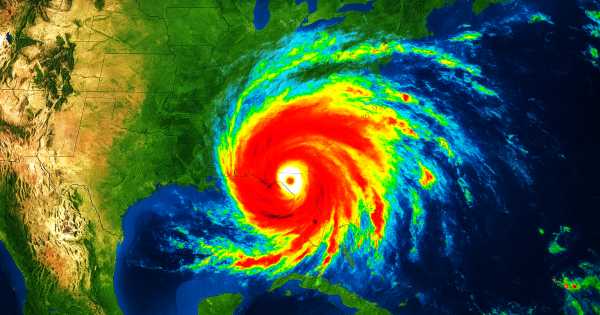 Alerta de huracanes en Estados Unidos: la lista completa de estados que todavía pueden sufrir tormentas devastadoras en 2025