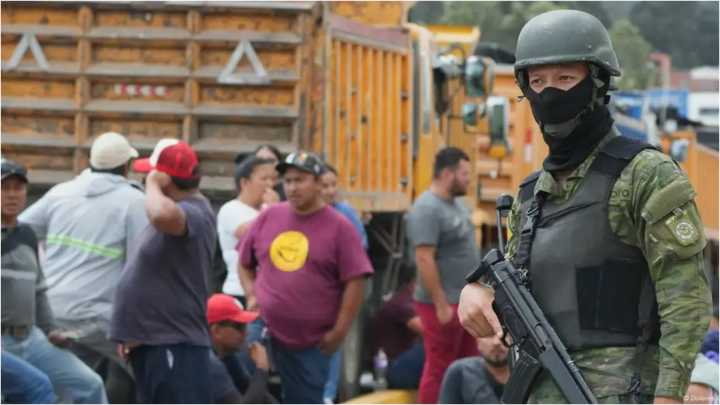 Sigue el caos en Ecuador ante protestas contra Noboa: Van casi 60 detenidos