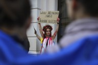 Royal Opera appearance by Russian soprano Anna Netrebko draws pro-Ukraine protest – Winnipeg Free Press