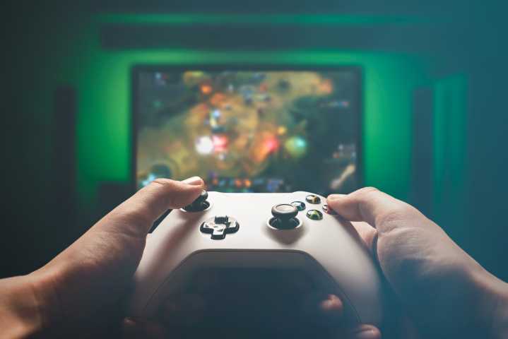 Plane Passenger Not Prepared for Reason TSA Confiscates Xbox: 'Mass'