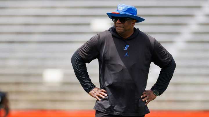 Florida football, SEC announce three-game suspension for UF assistant coach