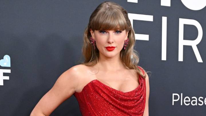 Taylor Swift Releases 1st Video Clip From 'The Life of a Showgirl' Era
