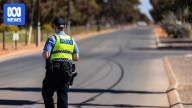 WA police investigate after man found with critical injuries dies on Kalgoorlie street