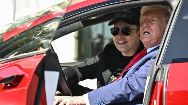 Elon Musk Denies He Was Snubbed From Guest List at White House AI Event