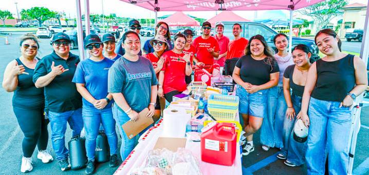 Long’s Drugs CVS host drive through for flu shots