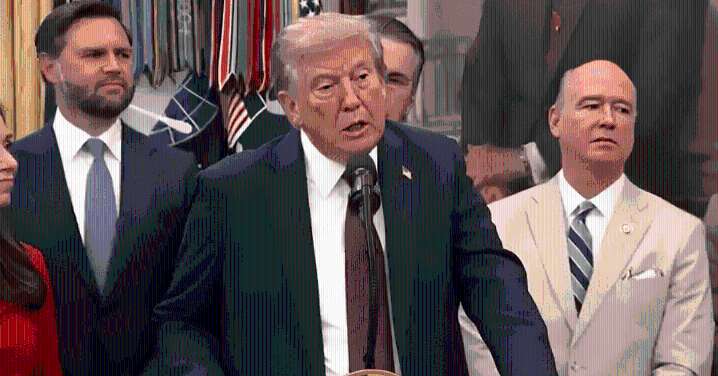 Trump anuncia ataque a embarcación proveniente de Venezuela: "Acabamos de disparar un barco que transportaba drogas"