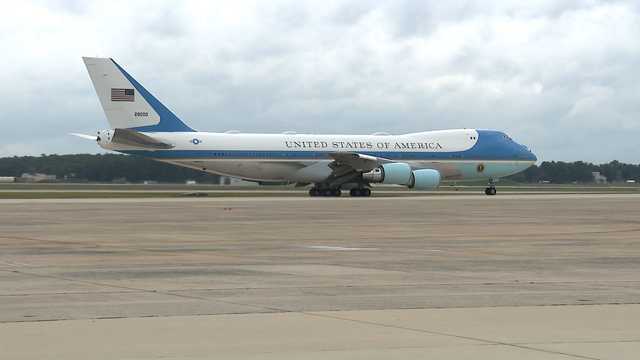 Spirit Airlines pilot scolded for getting close to Air Force One