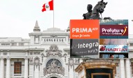 Congreso vuelve a aplazar debate sobre octavo retiro de AFP