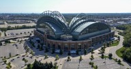 'Largest Sober Tailgate Ever' planned before Tuesday's Brewers game