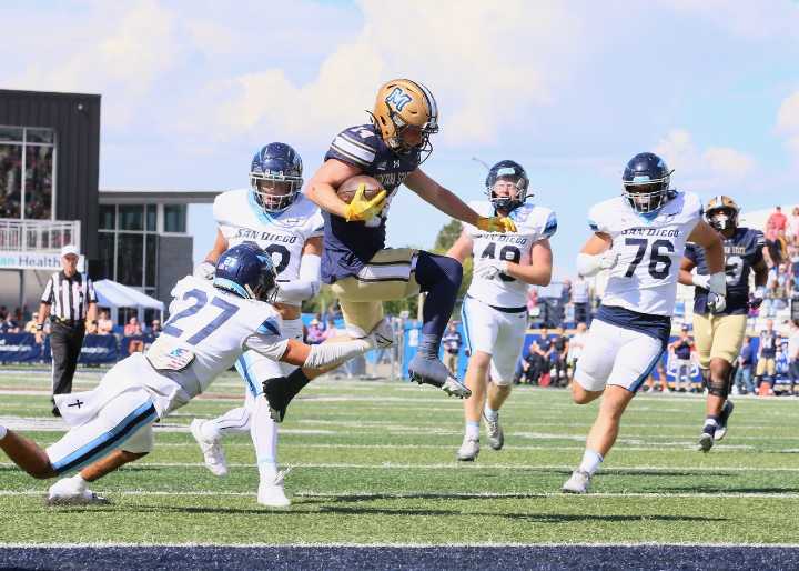Bobcats get on track with first win, routing San Diego  