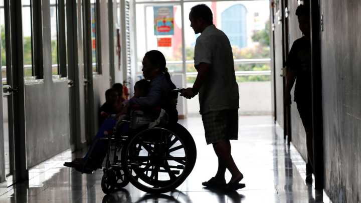Es pediatra, visita a un niño en el hospital de Oviedo y lo que le cuenta de su enfermedad le da una lección
