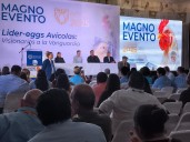 Participan 55 productores avícolas tlaxcaltecas en intercambio tecnológico en Jalisco