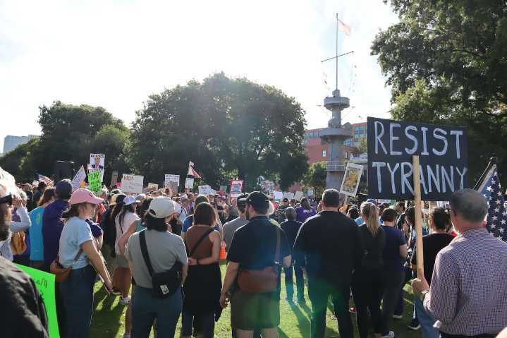 Live blog: Portlanders take to the streets as Trump administration mobilizes National Guard, state sues to block troops