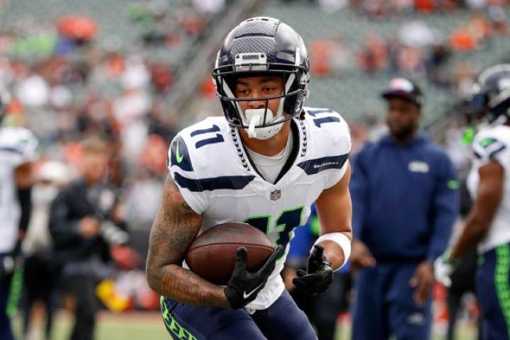 Best NFL Lines, Point Spreads and Betting Odds - Week 2 Football Bets Analysis (2025)