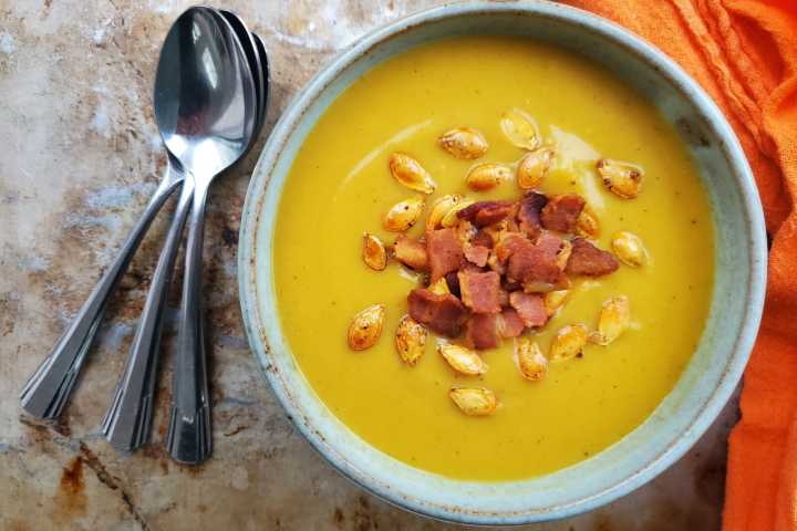 Roasted Butternut Squash and Bacon Soup healthy and hearty meal