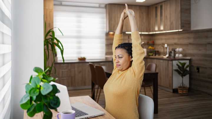 A physical therapist recommends these four spine stretches to ease back pain and increase spinal mobility