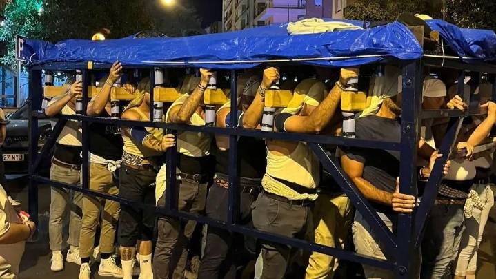 Los ensayos para la Magna Mariana de Huelva: Los costaleros afinan el trabajo días antes de la ansiada salida