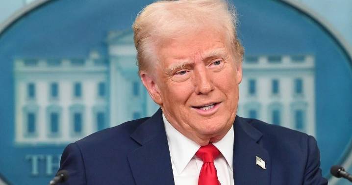 Trump Links Tylenol, Vaccines to Autism Without Evidence, Experts Say