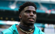 Rookie Ollie Gordon II scores his first NFL TD: How long did it take compared to Dolphins WR Tyreek Hill?