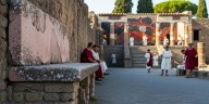 Grafitis y asientos hallados en Pompeya ofrecen pistas inéditas sobre la élite de la ciudad romana