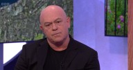 Former EastEnders star Ross Kemp pays tribute to late onscreen mum Barbara Windsor in 'never far away' admission