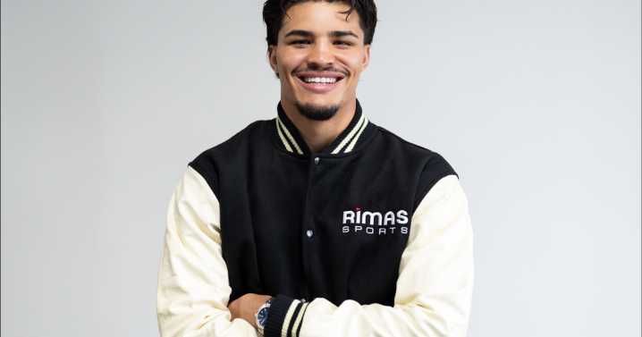 Xander Zayas firma acuerdo con Rimas Sports