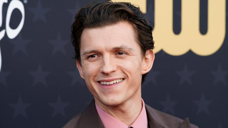 Tom Holland suffers concussion after Spider