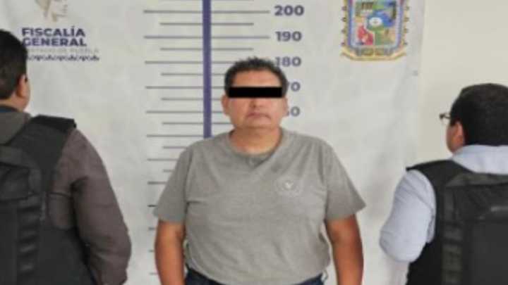 Agente de Ministerio Público Detenido por Pedir 20 Mil Pesos a Familiares de Mujer Desaparecida