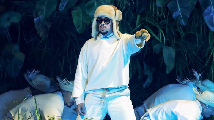 Bad Bunny lidera las nominaciones de los Latin Grammy 2025 con 12 candidaturas