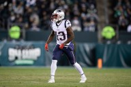 Patriots Super Bowl champ signs with Raiders following Amari Cooper retirement