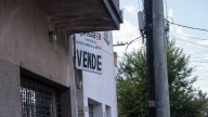 La suba de tasas frenó el crédito a empresas en agosto, pero el financiamiento a familias se mantuvo en alza