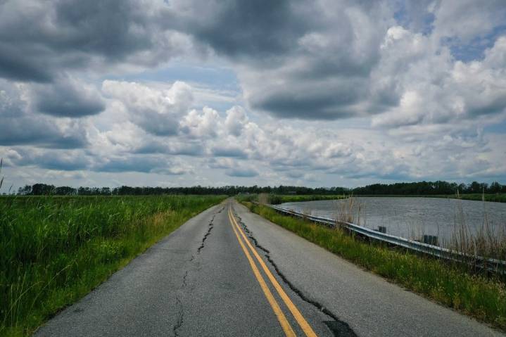 Maryland’s Dorchester County is washing away, leaving its residents with hard choices
