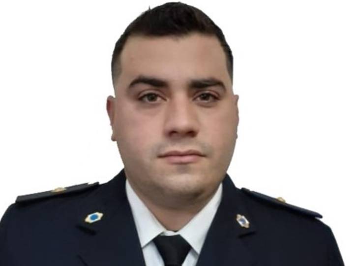 Del "premio estímulo" a la cesantía por vago e irresponsable: quién es el policía detrás del crimen del jubilado de Zárate