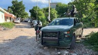 Operativo en un domicilio de Guamúchil deja una camioneta y droga asegurada
