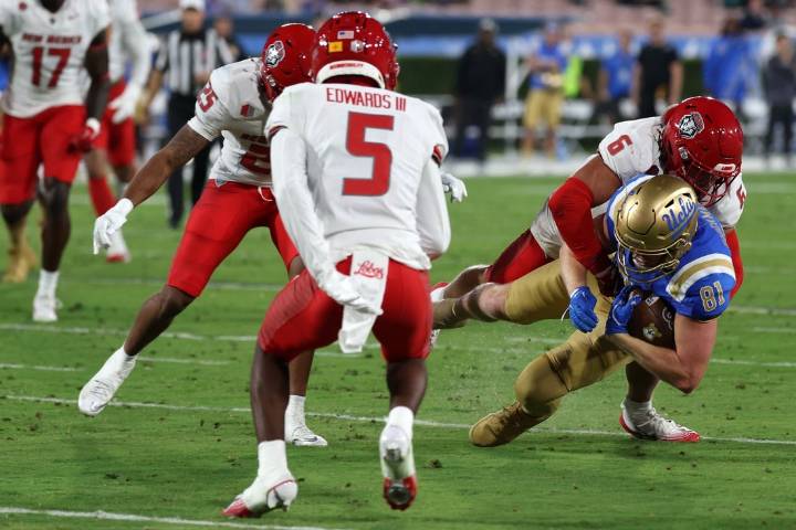 Deadspin | New Mexico tramples UCLA for first win over Big Ten foe
