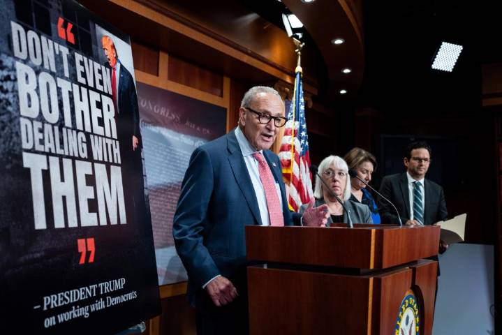 Democrats Block GOP Spending Extension as Shutdown Looms