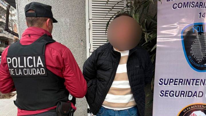 La policía porteña detuvo infraganti a un ladrón de autos con inhibidor en pleno Palermo