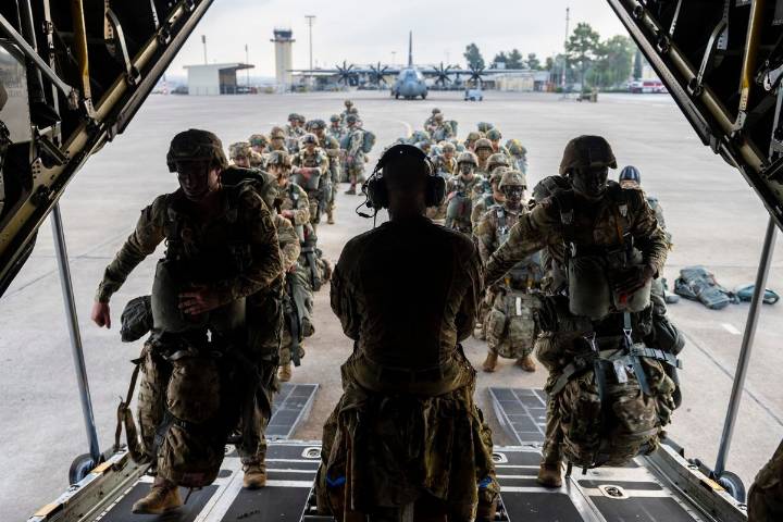 Trump afirma que ejército de EU realizó tercer ataque contra embarcación con drogas