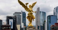 Moody’s: Déficit, crecimiento y Pemex condicionan la calificación de México