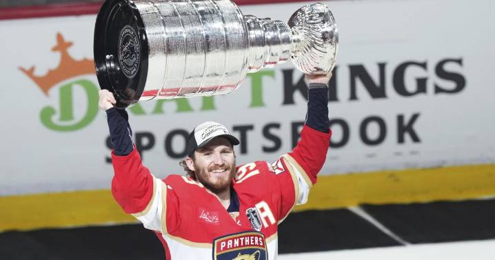 NHL training camps open with Oilers' McDavid unsigned, Panthers' Tkachuk out
