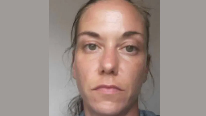Police appeal for help finding missing woman and young girl near Reading