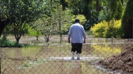 Desbordamiento del río Turbio en Abasolo deja más de 50 familias afectadas; suspenden clases
